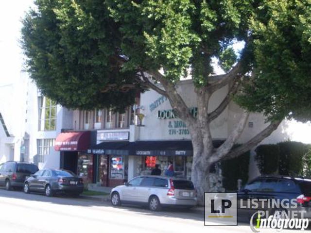 Yafa Hair Salon & Beauty Supply